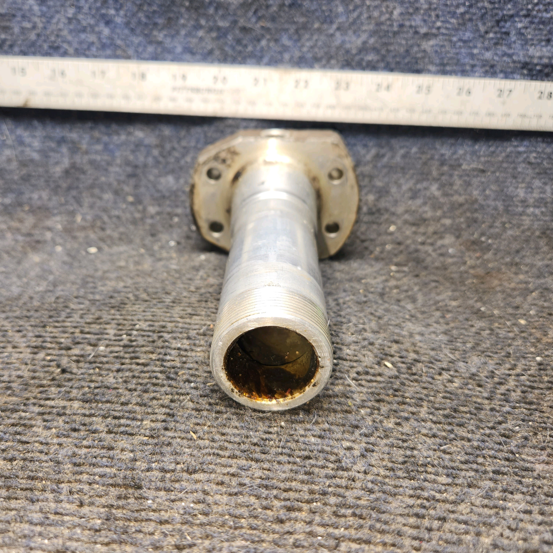 Used aircraft parts for sale, 0541199-1 cessna 172N Axle-Main Landing Gear