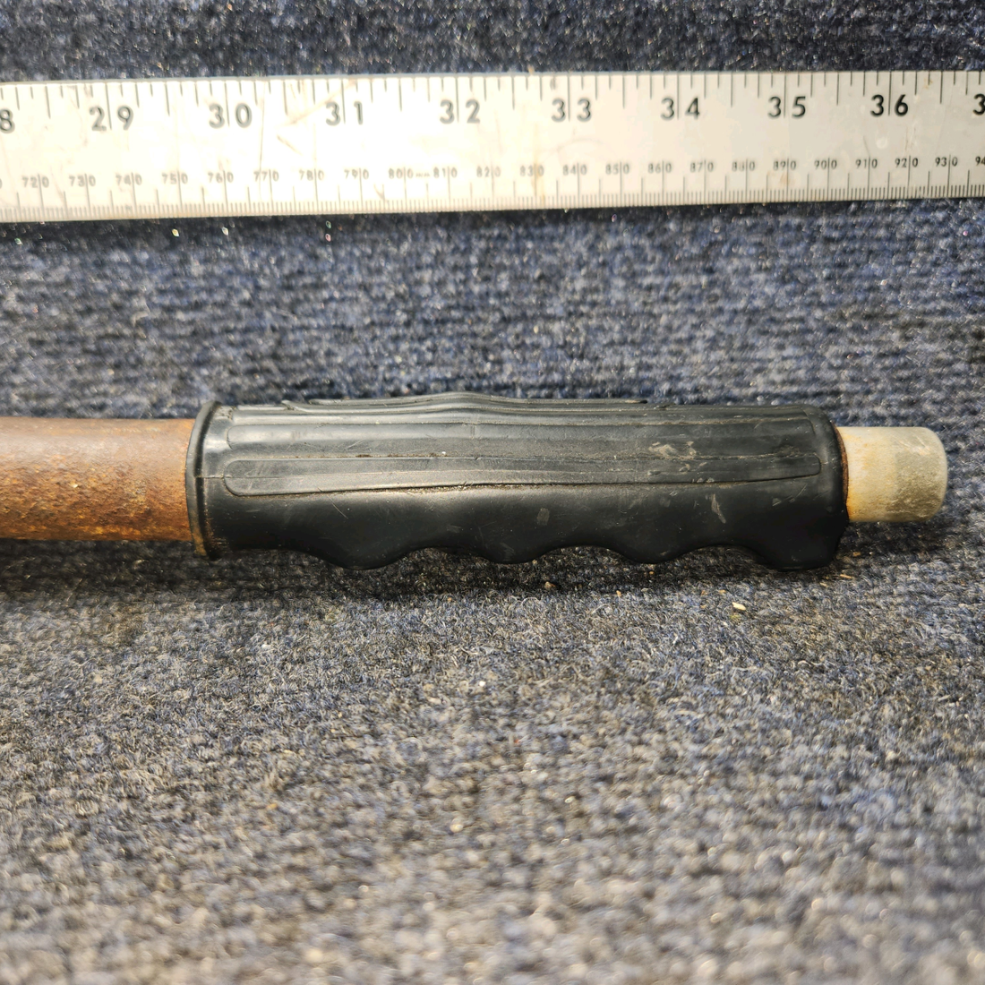 Used aircraft parts for sale, 63782-000 PIPER PA28-140 Flap Handle Assembly