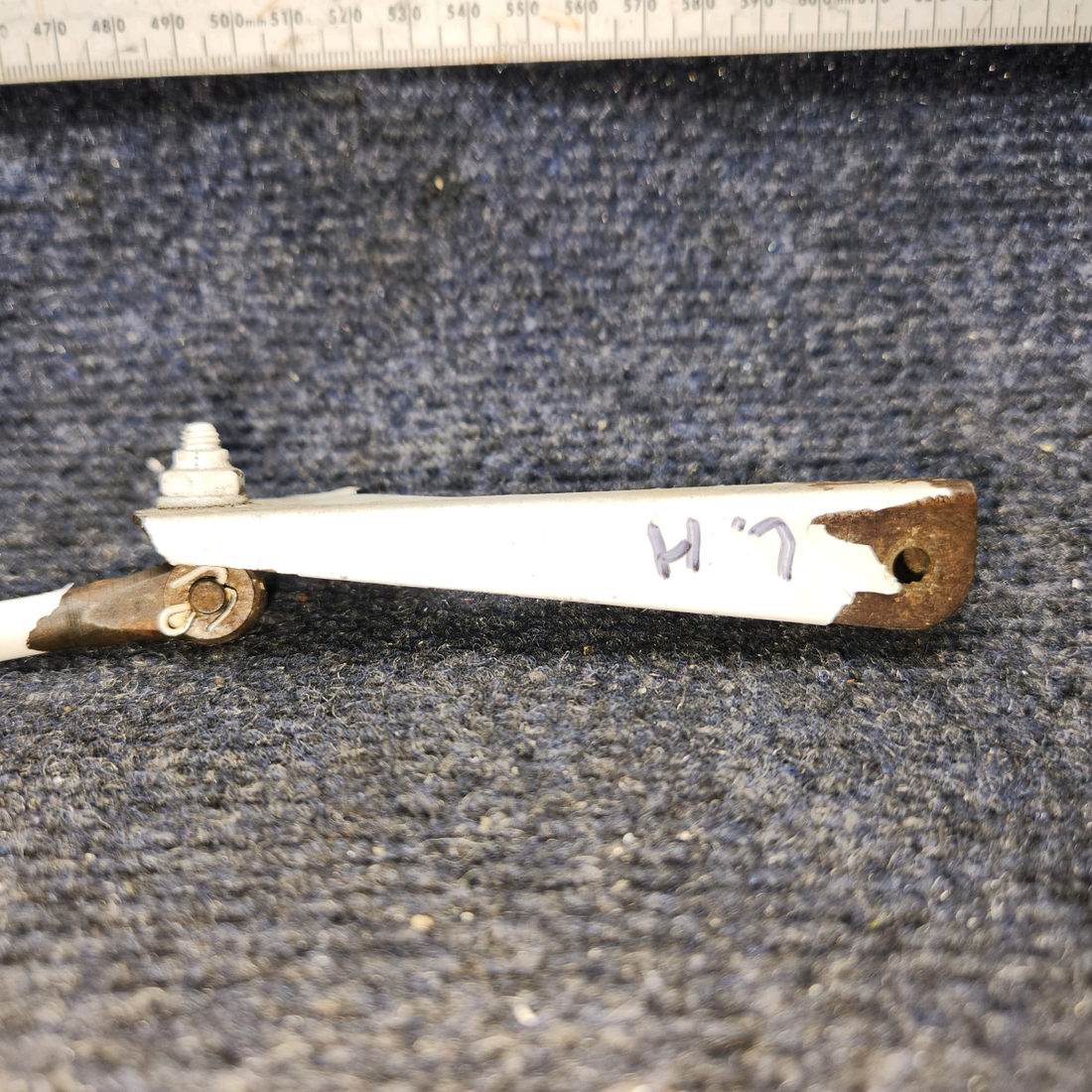 Used aircraft parts for sale, 21103-000 PIPER PA-24-250 Main Gear Switch Mounting Bracket LH