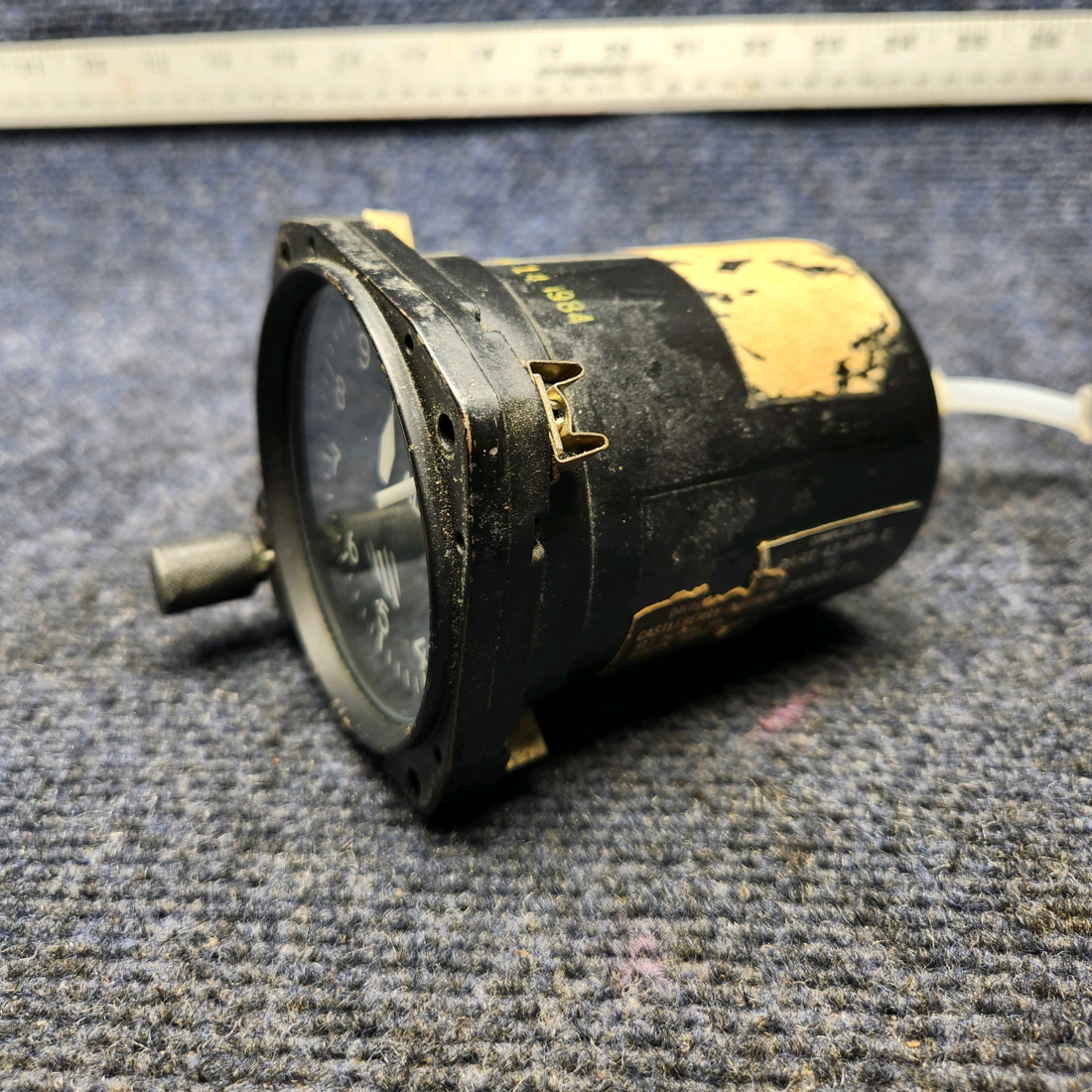 Used aircraft parts for sale, 5934PAD-1 United Instruments Beechcraft A23A Musketeer Custom III ALTIMETER