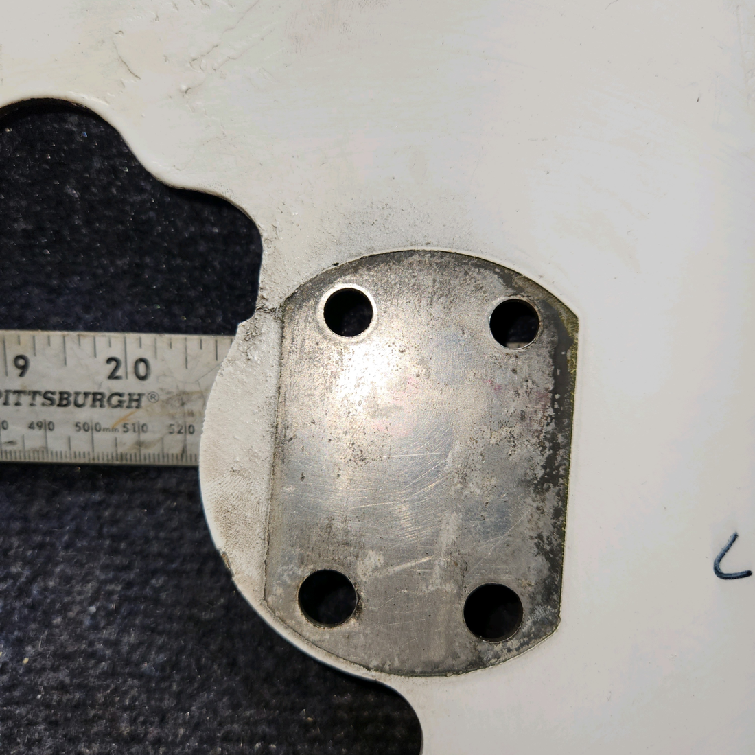 Used aircraft parts for sale, 0741610-11 Cessna 172E Wheel Pant Support Bracket LH