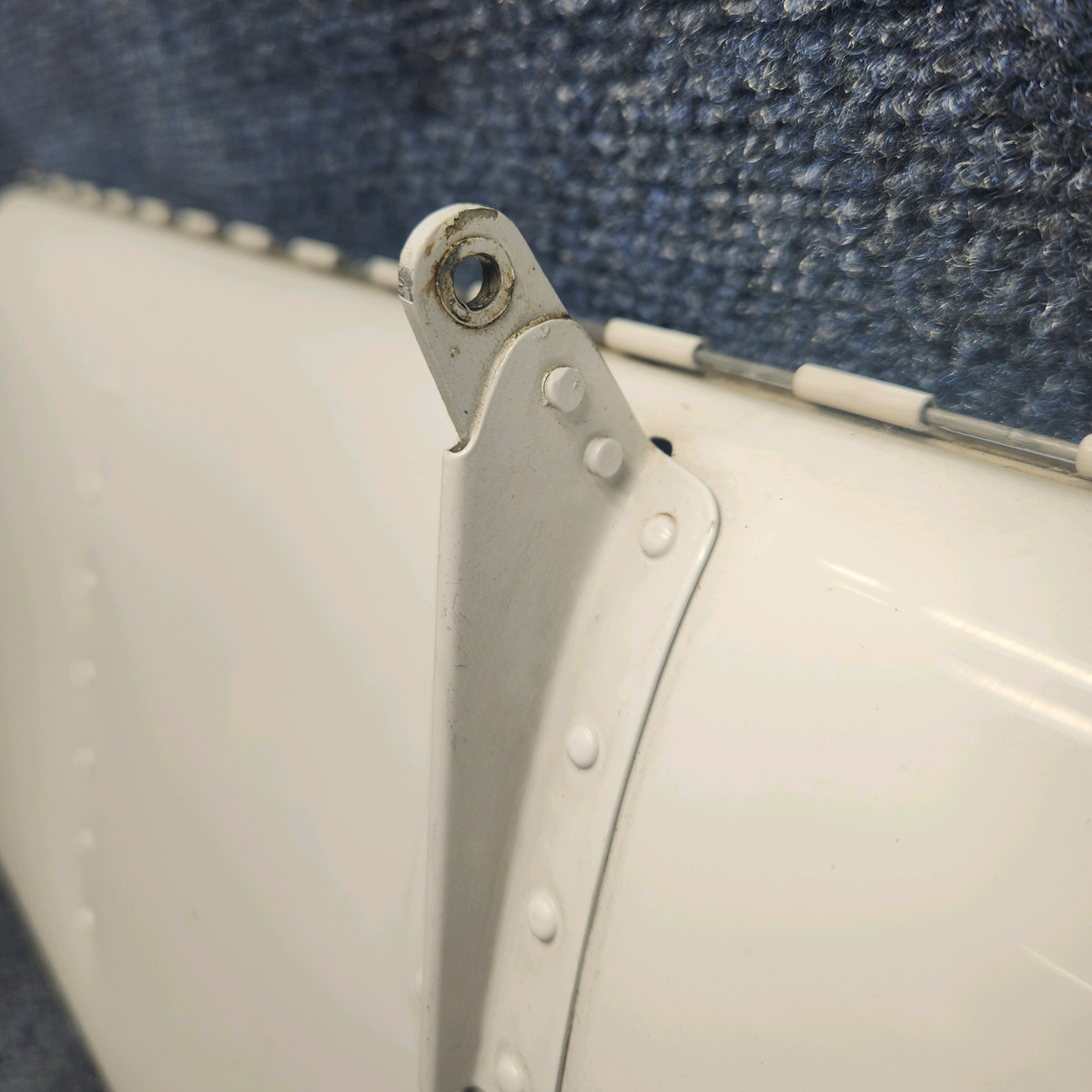 Used aircraft parts for sale, 33-610010-2 Beechcraft F33A ELEVATOR TRIM TAB ASSEMBLY RH (WHITE)