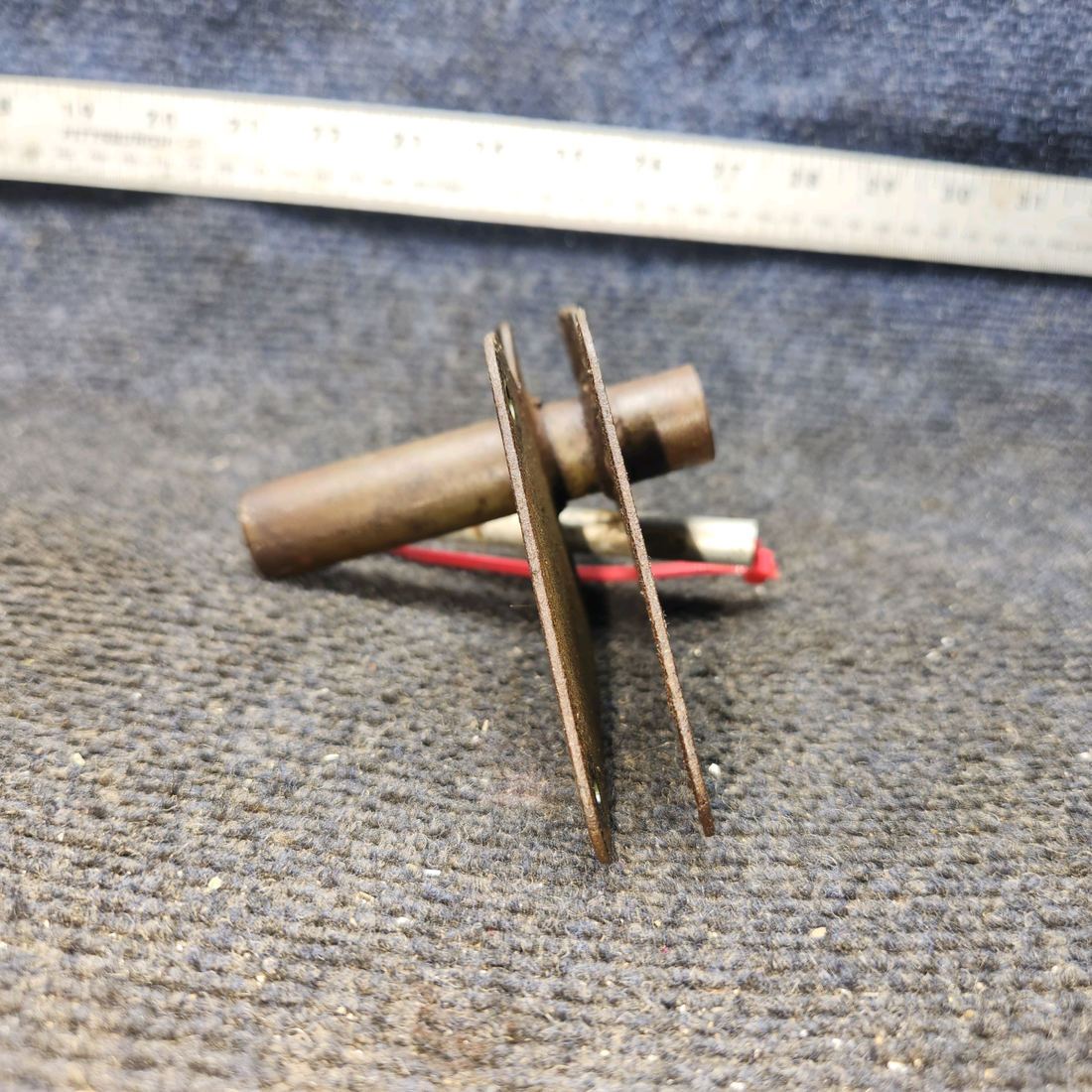 Used aircraft parts for sale, 0523223 Cessna 172F Aileron Bellcrank Assembly - LH