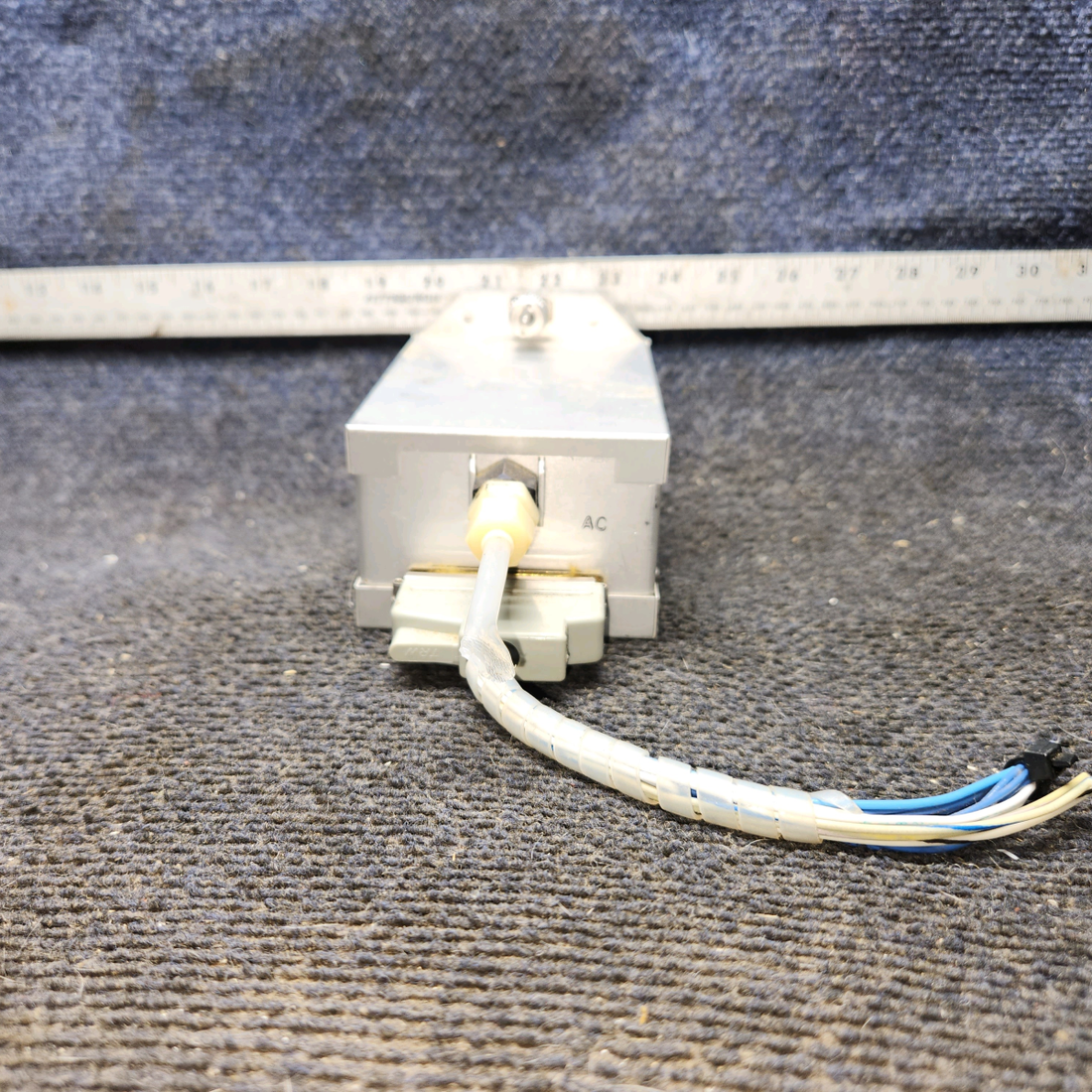 Used aircraft parts for sale, AR-850 Narco cessna 172N Altitude Reporter