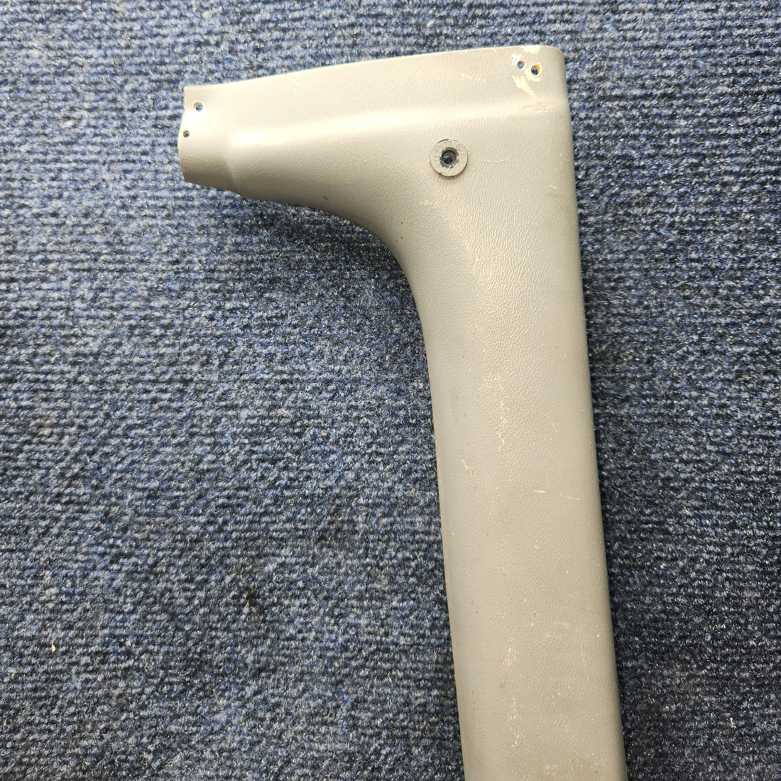 Used aircraft parts for sale, 79171-008 Piper PA28RT-201 Window Frame Center Right