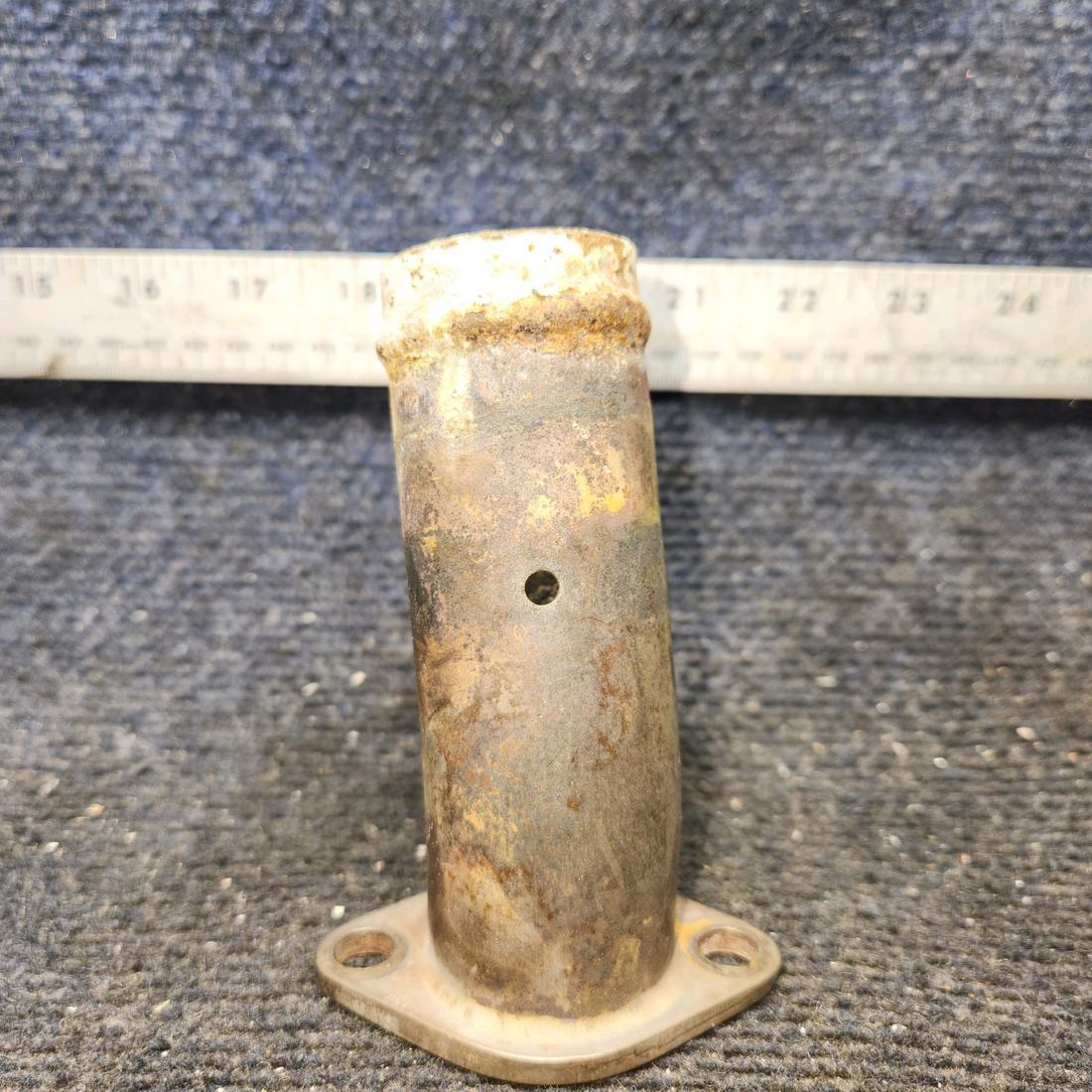 Used aircraft parts for sale, 0550176-57 Cessna 172E Exhaust Curved Riser