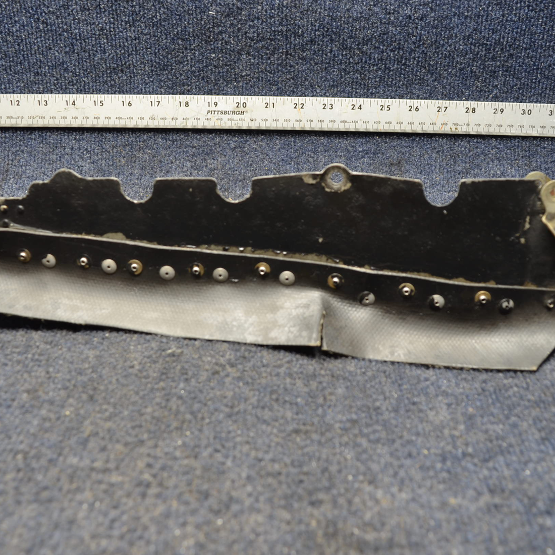 Used aircraft parts for sale, 2455029-1 Cessna 172RG CENTER BAFFLE ASSY