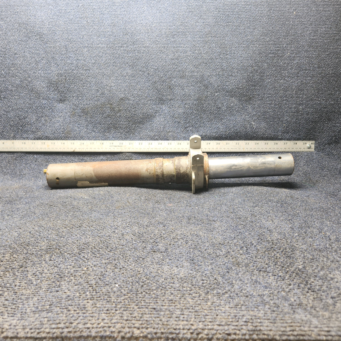 Used aircraft parts for sale, 0743621-200 Cessna 182P Shock Strut Assy-Nose. NO Folk