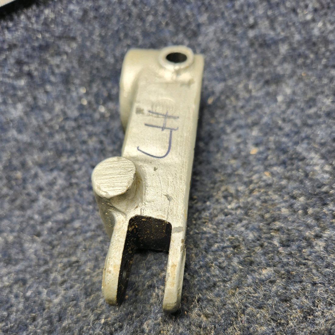Used aircraft parts for sale, 35-825054-5 BEECHCRAFT F35 NOSE GEAR STEERING TORQUE ARM ASSY