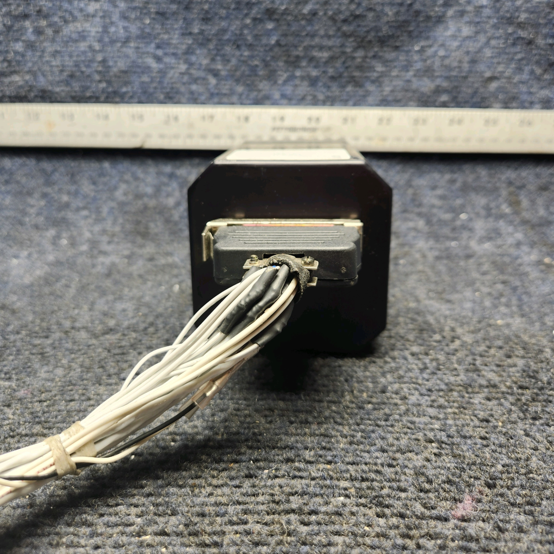 Used aircraft parts for sale, 013-00049-01 Garmin GI-106A MOONEY M20J - Year 1978 GARMIN GI-106A VOR LOC GLIDESLOPE INDICATOR (14, 28V)