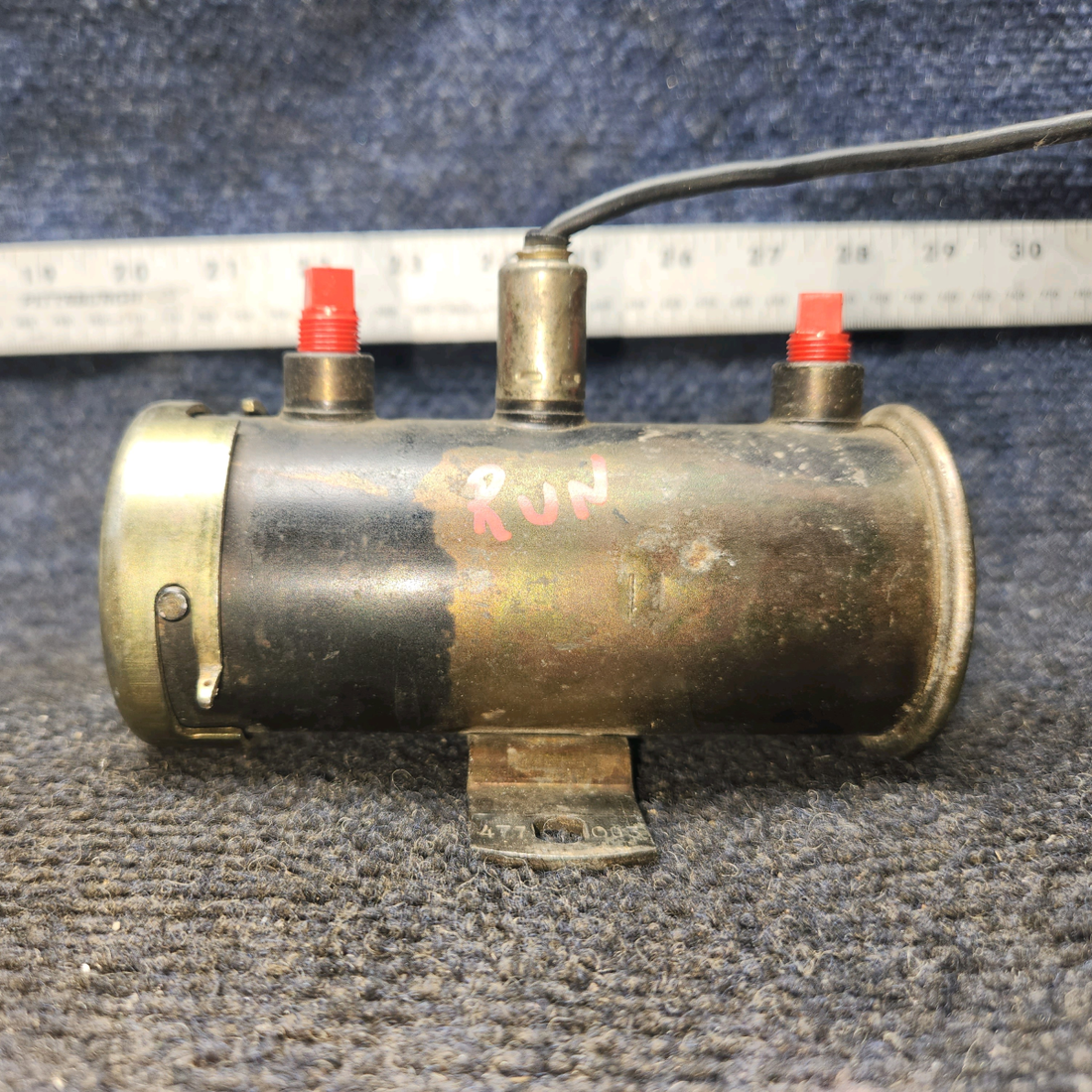Used aircraft parts for sale, 477-003 Bendix Electronic Fuel Pump 24 V