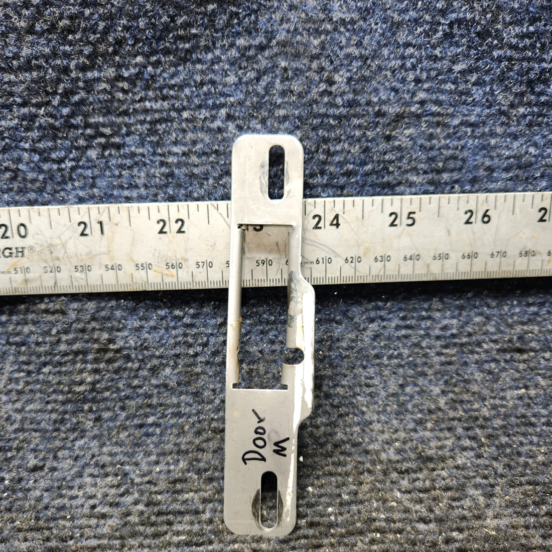 Used aircraft parts for sale, 79234-000 Piper PA28-161 Cabin Door Latch Plate