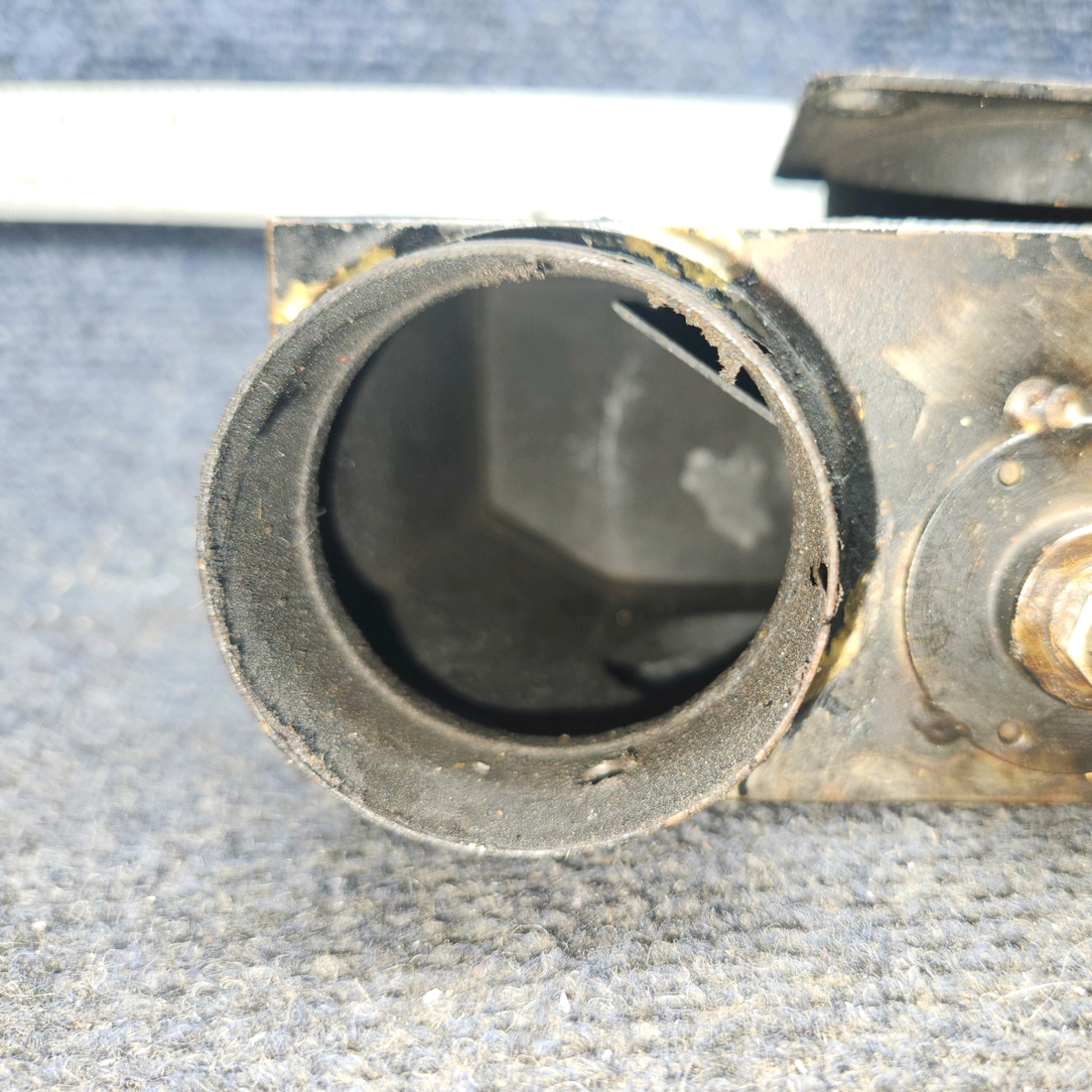 Used aircraft parts for sale, 641534 cessna 150G Carburetor Heat Airbox