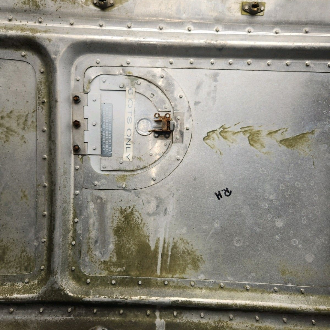 Used aircraft parts for sale, 37207-101 piper pa34-200t Cowl Top Panel Assembly