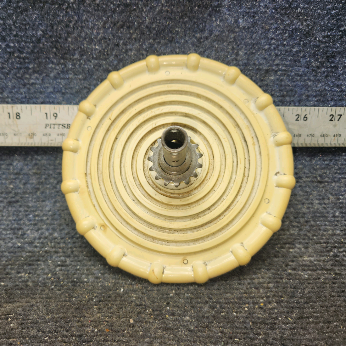 Used aircraft parts for sale, 169-524022 Beechcraft C23 SUNDOWNER Elevator Trim Tab Wheel Assembly