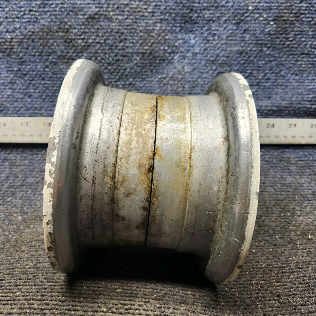 Used aircraft parts for sale, 40-308 Cleveland Beechcraft 35-33 Nose Wheel Assembly 5.00-5