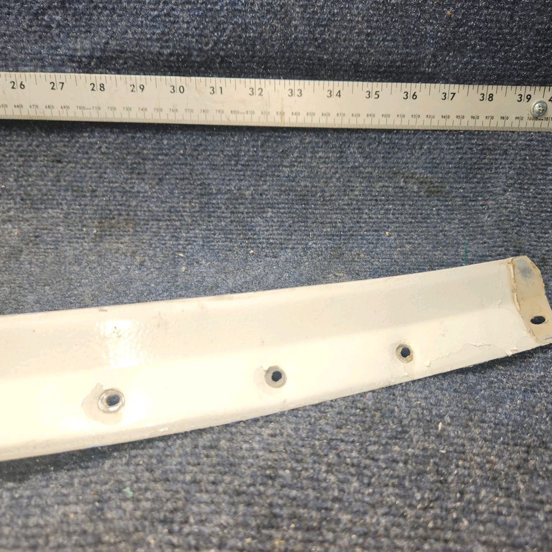 Used aircraft parts for sale, 63070-005 Piper PA28-140 Outside Windshield Collar RH