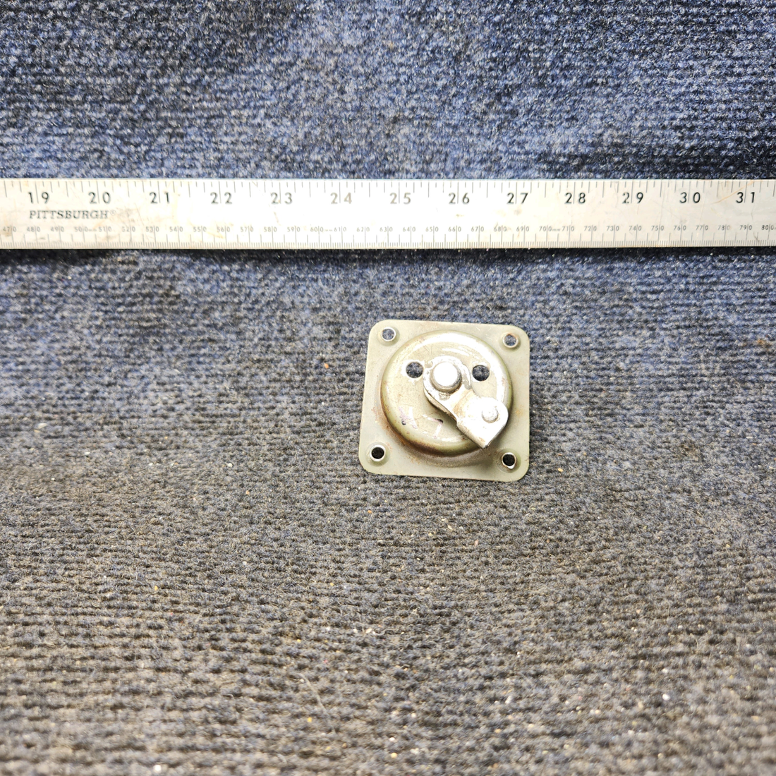 Used aircraft parts for sale, 0511227-7, 0413195-3 Cessna 172 Cabin Door Handle Plate Assembly with Shaft LH