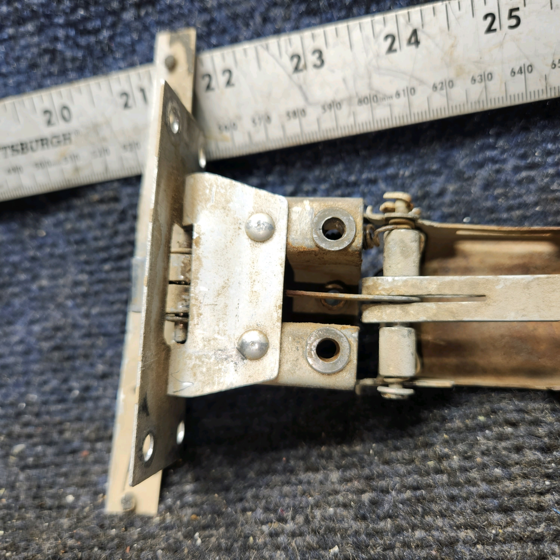 Used aircraft parts for sale, 0511112-17 Cessna 172 Cabin Door Latch Assembly "Has Repair"