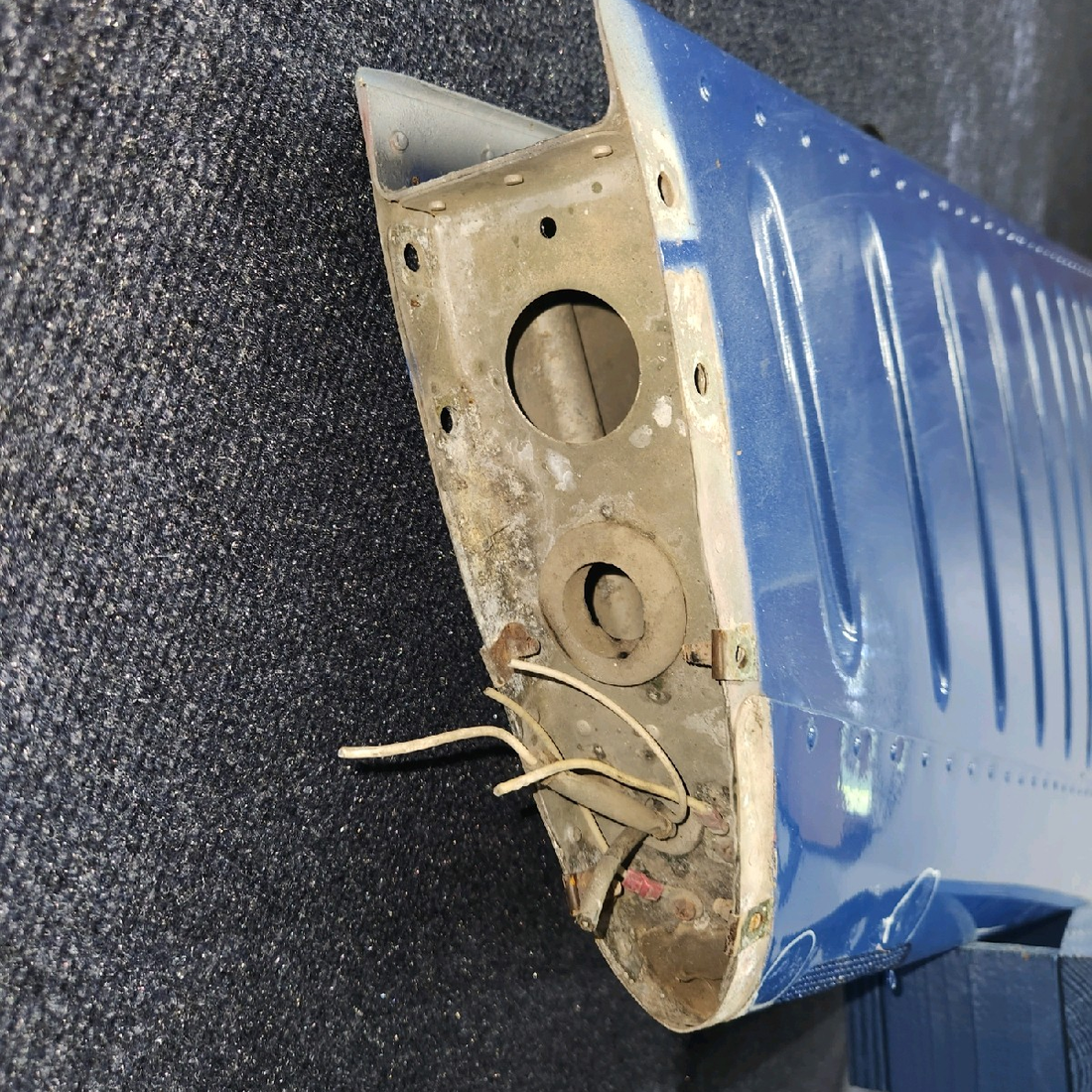 Used aircraft parts for sale, 66975-003 piper PA-28-181 Vertical Fin Assembly