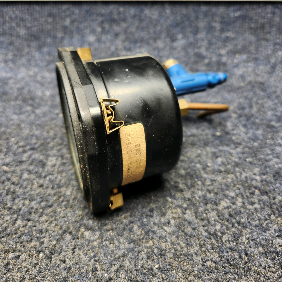 Used aircraft parts for sale, 8025 PIPIR PA32RT-300 UNITED INSTRUMENTS AIRSPEED INDICATOR PA32RT-300