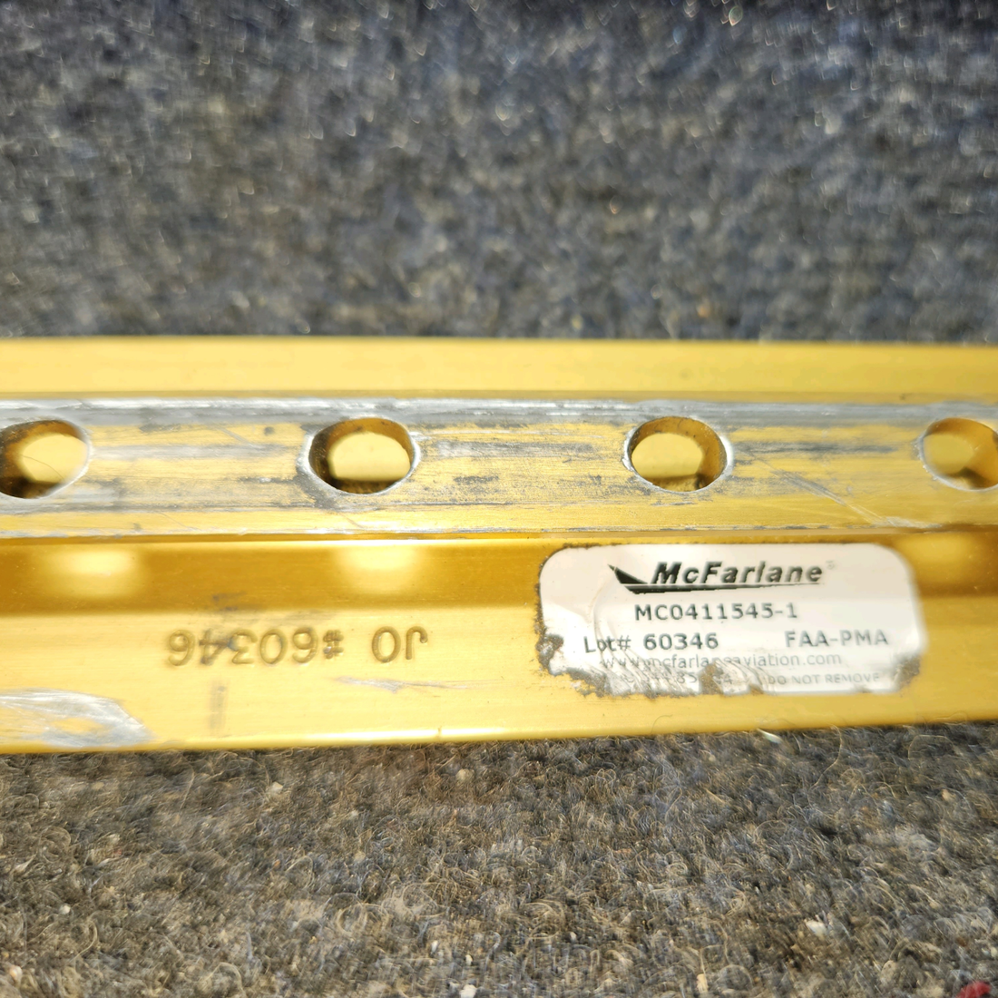 Used aircraft parts for sale, MC0411545-1 cessna 150G Outboard Seat Track