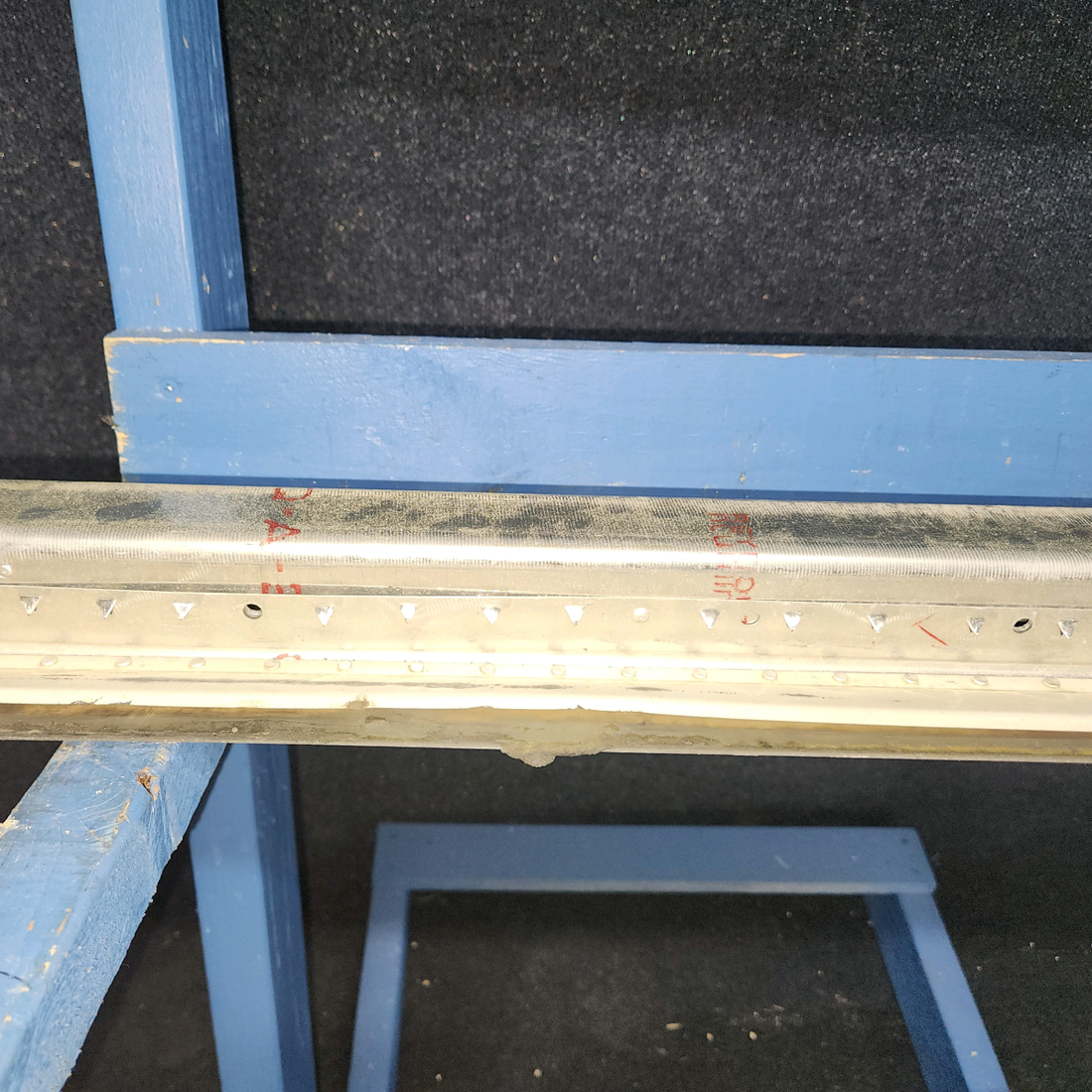 Used aircraft parts for sale, 0511162-5 CESSNA 172K FUSELAGE CENTER SECTION FWD SPAR