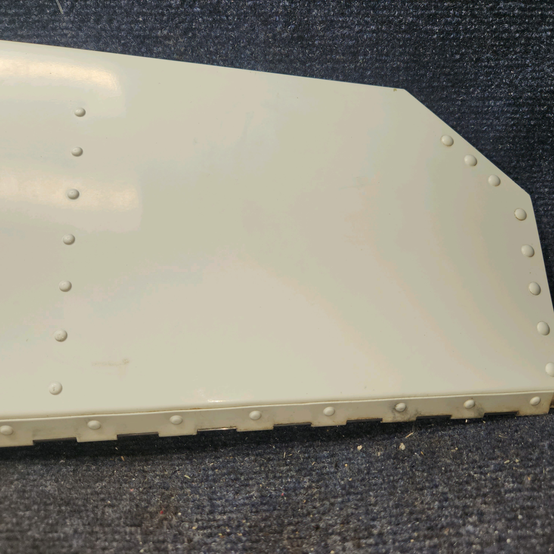 Used aircraft parts for sale, 33-610010-2 Beechcraft 35-33 Elevator Trim Tab Assembly - RH