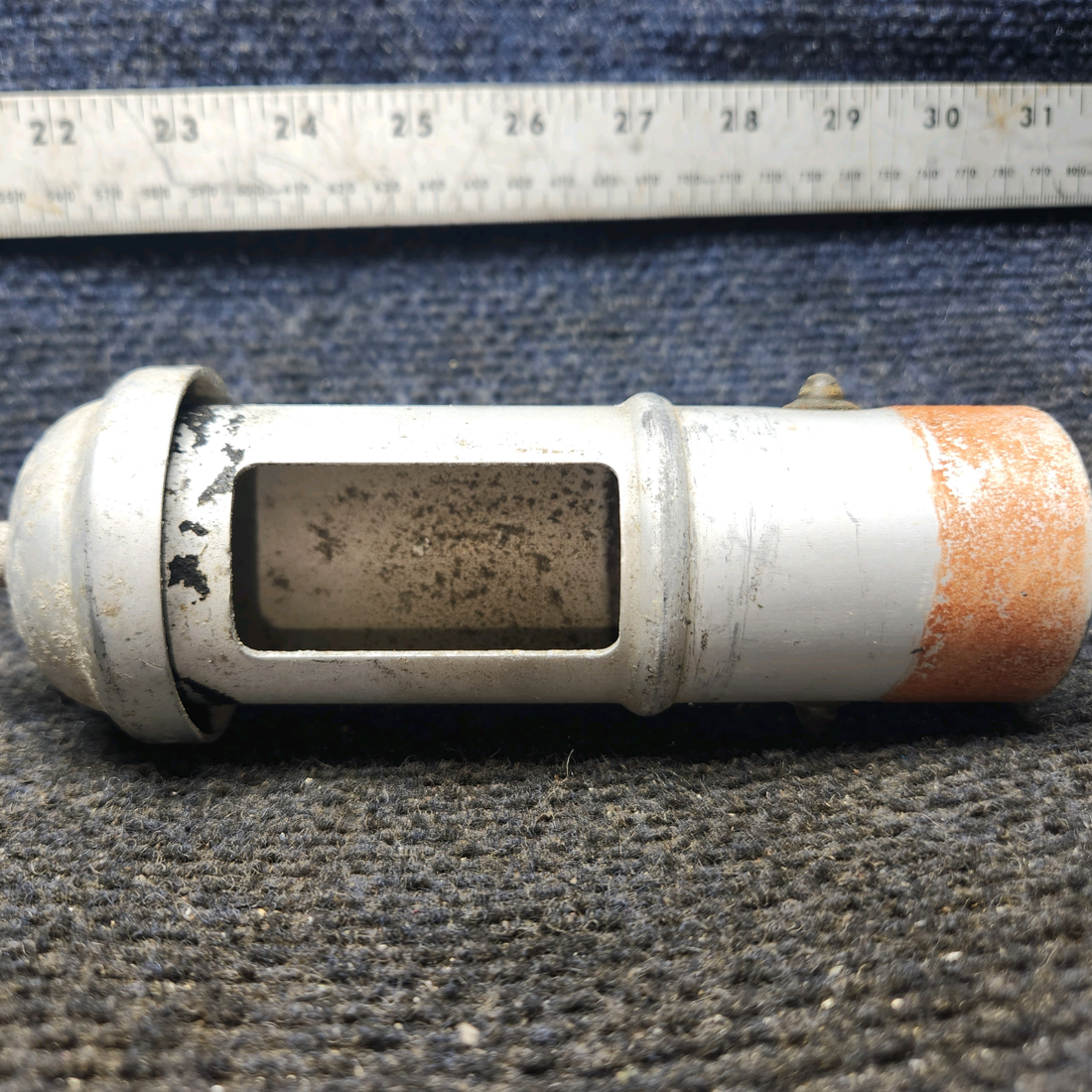 Used aircraft parts for sale, 0413163-18 Cessna 172F Outlet Assy with cap