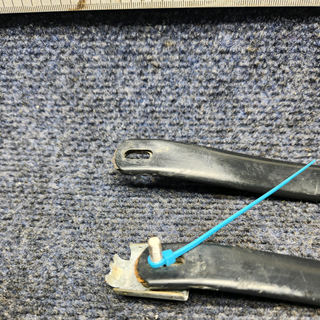 Used aircraft parts for sale, S1362-6 CESSNA 172K INTERIOR ASSIST HANDLE ASSEMBLY"SET OF TWO INCOMPLETE"
