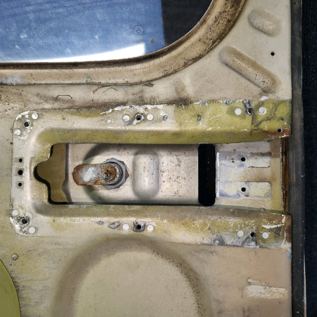 Used aircraft parts for sale, 79209-02 Piper PA28 Cabin Door - No Latches or Hinges