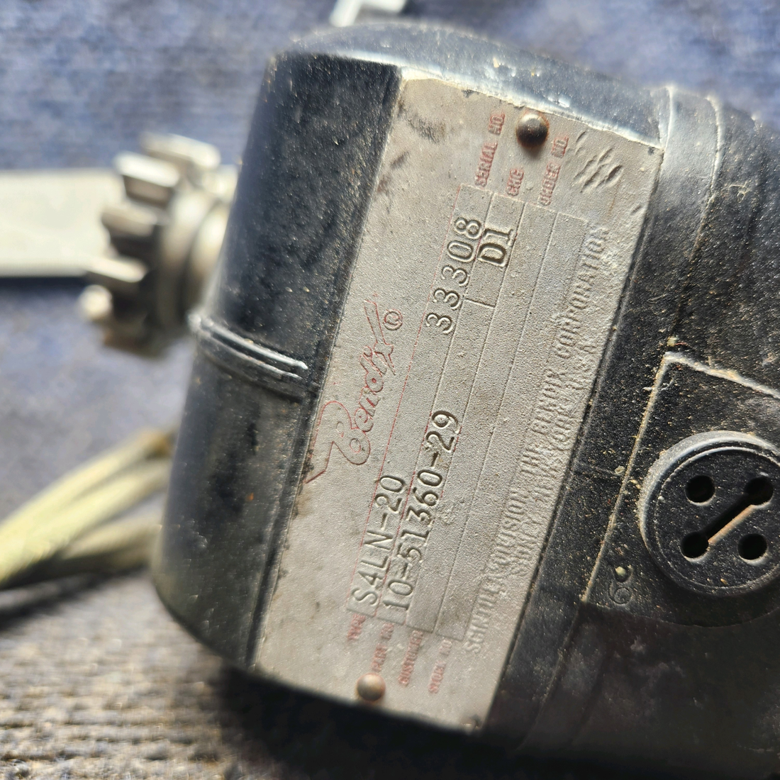 Used aircraft parts for sale, 10-51360-29 Bendix Piper PA-28-140 Magneto