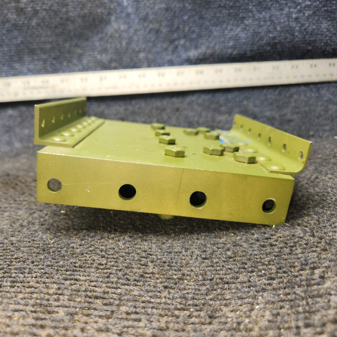 Used aircraft parts for sale, 0713495-21 Cessna C180/185 Main Landing Gear Inboard Bracket Assembly - LH