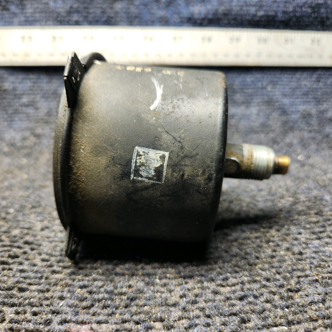 Used aircraft parts for sale, PS50048-15-1 Piper PA28-140 Tachometer