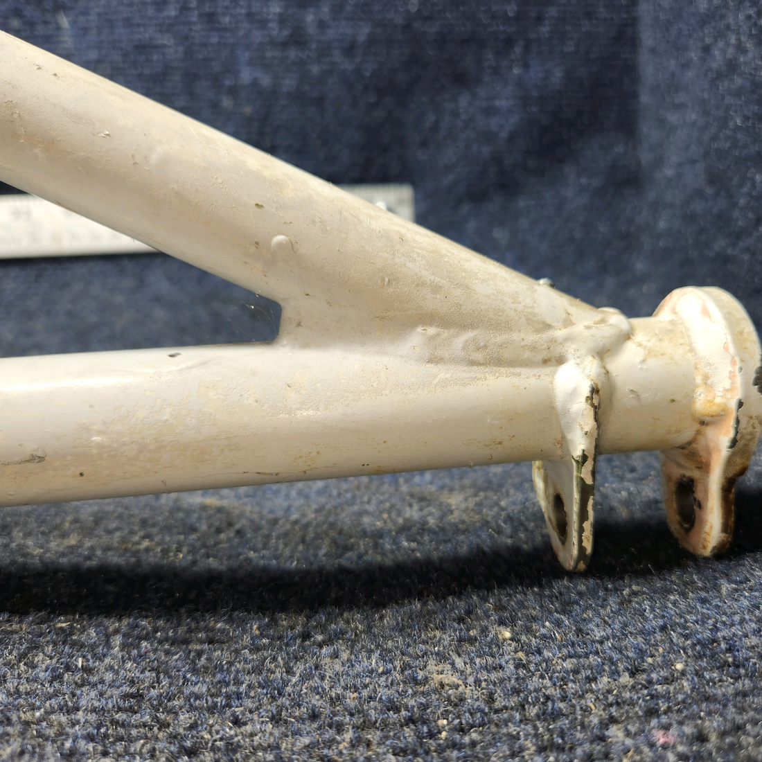 Used aircraft parts for sale, 35-815155-610 BEECHCRAFT 95-55B Main Gear Retract Brace Assy - LH