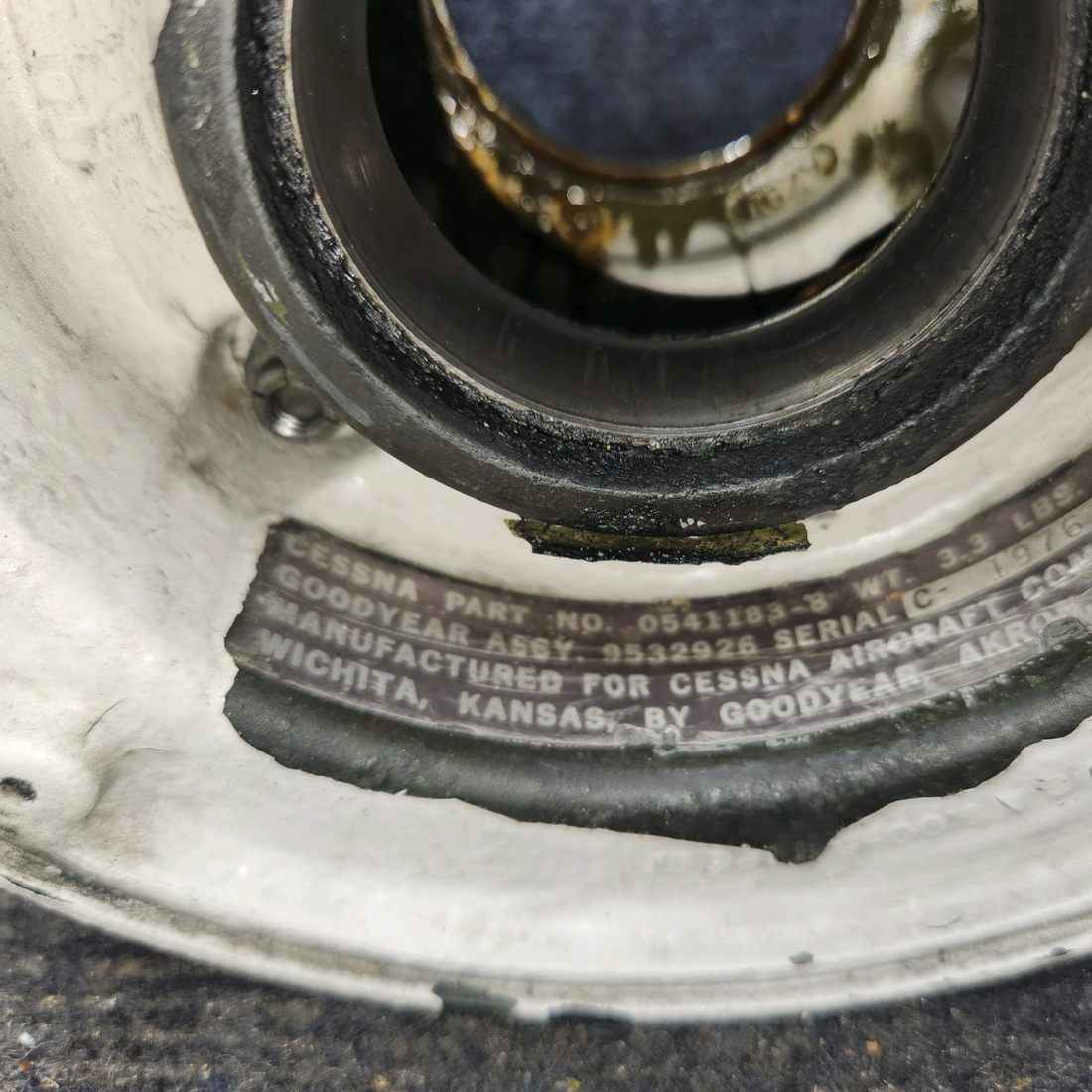 Used aircraft parts for sale, 9532926 GoodYear Cessna 172E Nose Wheel Assembly 5.00-5