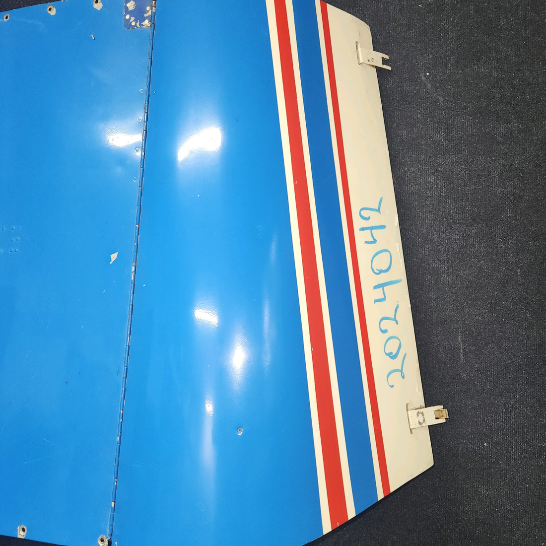 Used aircraft parts for sale, 63750-000 Piper PA28-140 Engine Cowling Assembly Upper Has a repair.