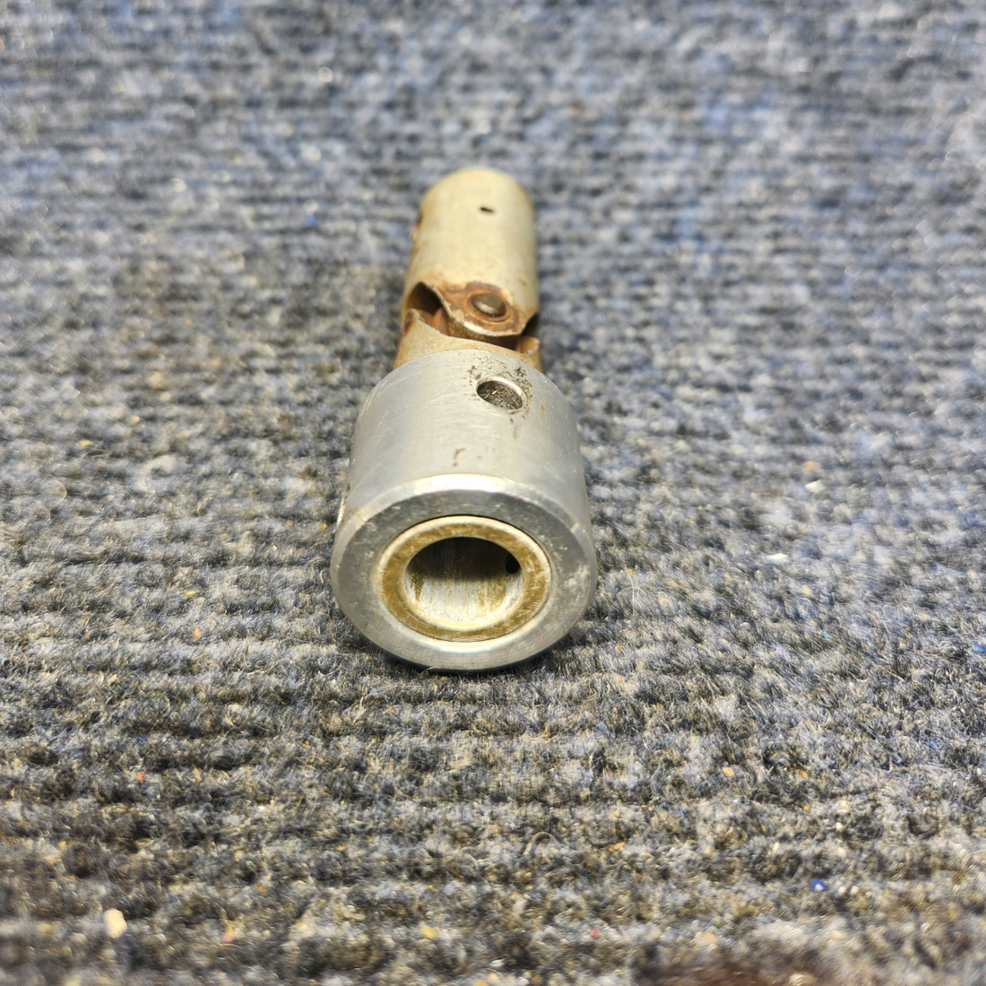 Used aircraft parts for sale, 62834-002 PIPER PA28-161 Warrior III UNIVERSAL JOINT ASSEMBLY PRICE PER EACH