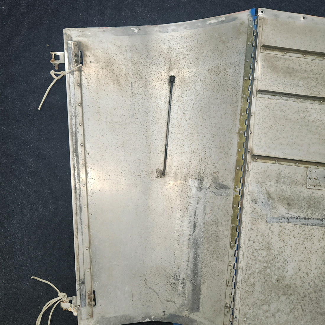 Used aircraft parts for sale, 63750-000 Piper PA28-140 Engine Cowling Assembly Upper Has a repair.