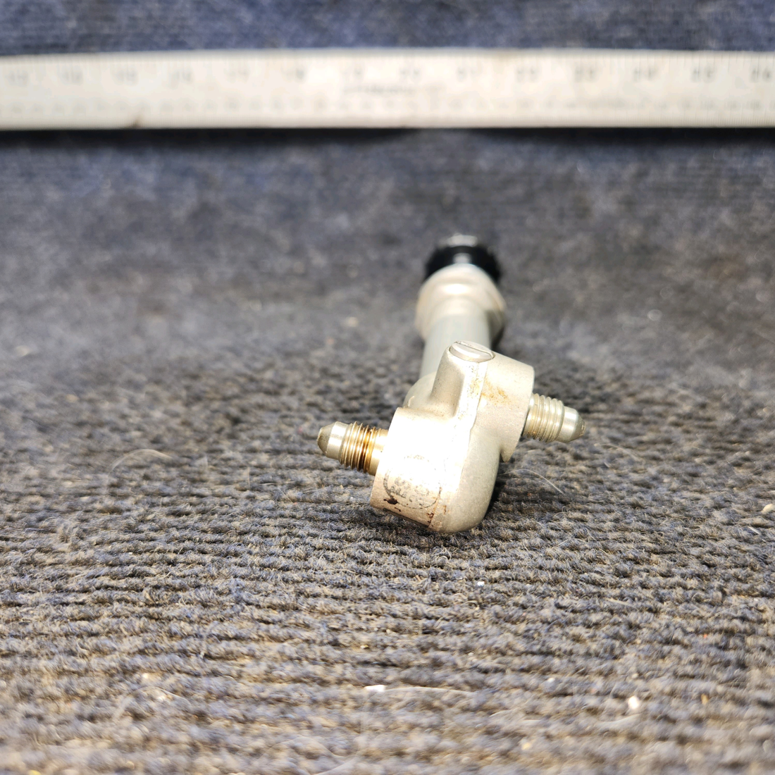 Used aircraft parts for sale, C291502-0106 cessna 172N Primer Assembly