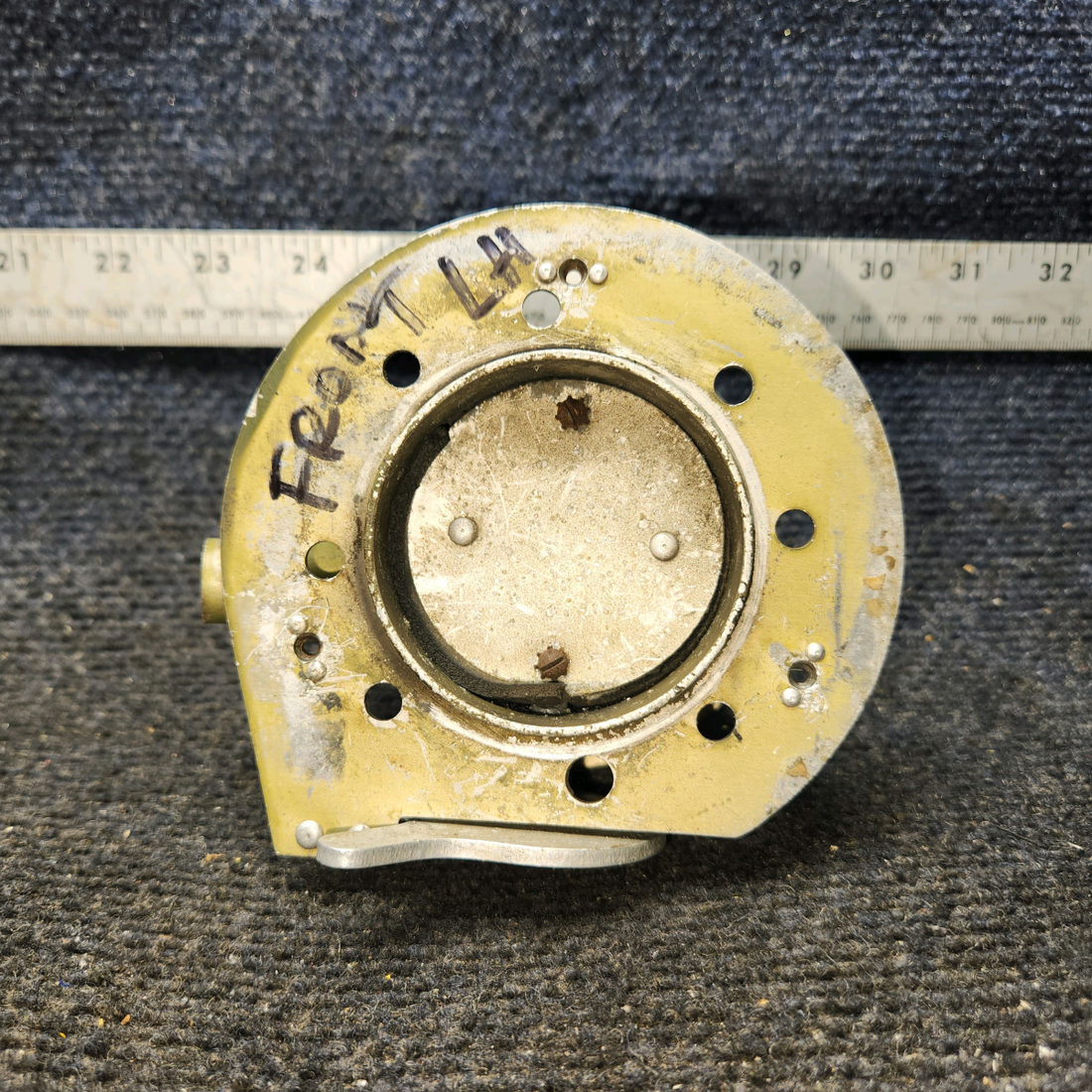 Used aircraft parts for sale, 68416-000 Piper PA32RT-300 Forward Cabin Air Vent Valve Assembly - LH