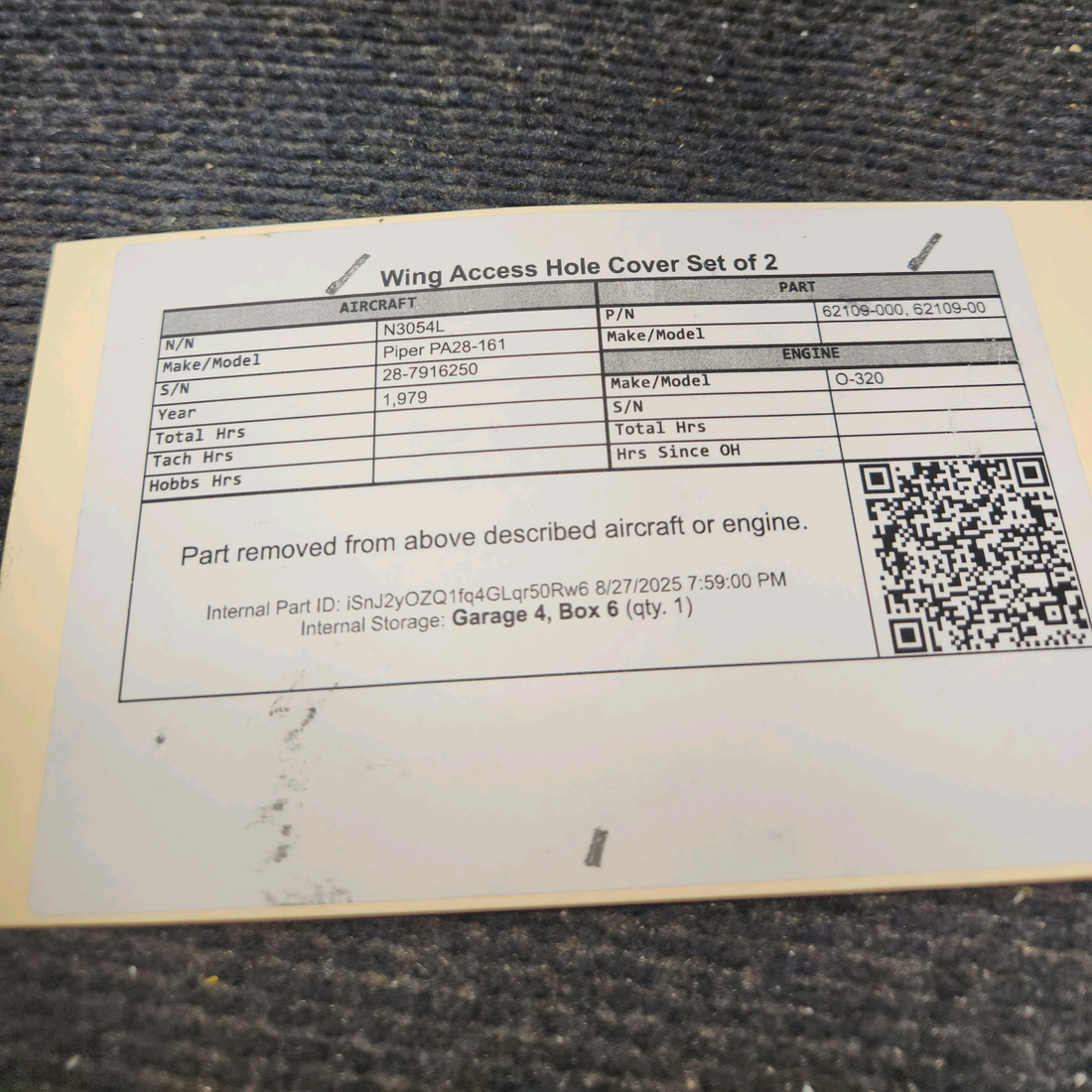 Used aircraft parts for sale, 62109-000 Piper PA28-161 Wing Access Hole Cover - Set of 2