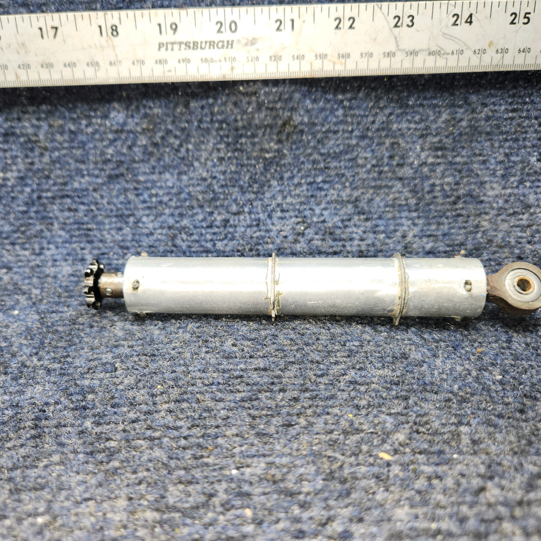 Used aircraft parts for sale, 1260074-1 Cessna 172RG Trim Tab Actuator Assy