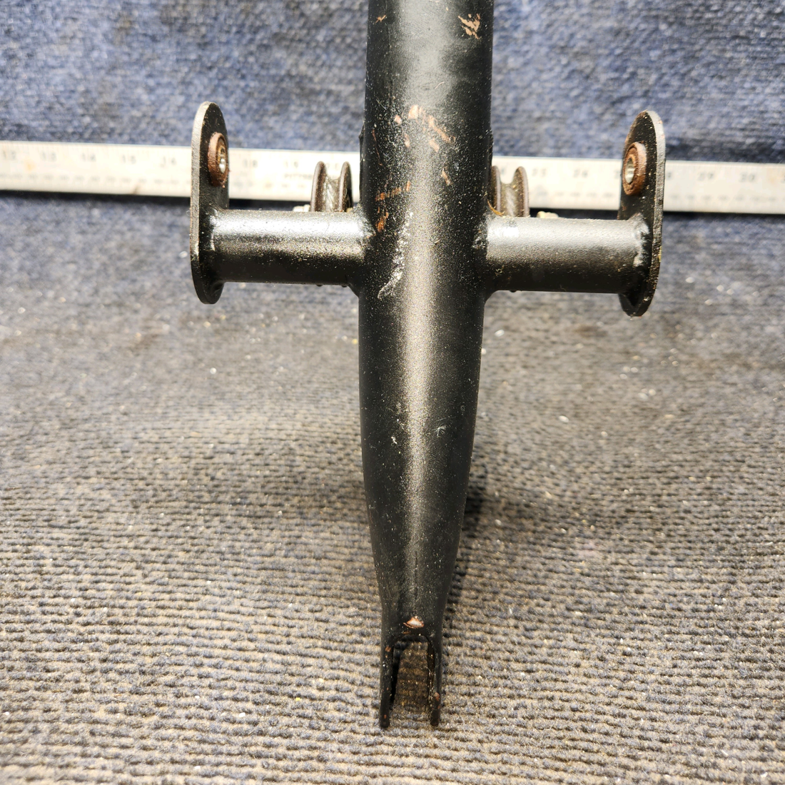 Used aircraft parts for sale, 62703-033 Piper PA-28-140 Tee-Bar Control Column Assembly