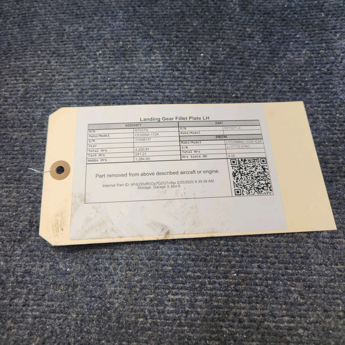 Used aircraft parts for sale, 0511071-3 CESSNA 172K LANDING GEAR FILLET PLATE LH