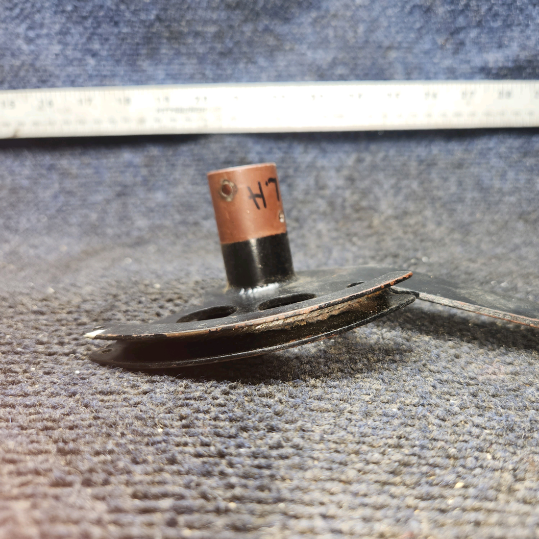 Used aircraft parts for sale, 0760686-1 Cessna 182G Arm Assembly Elevator Control - LH