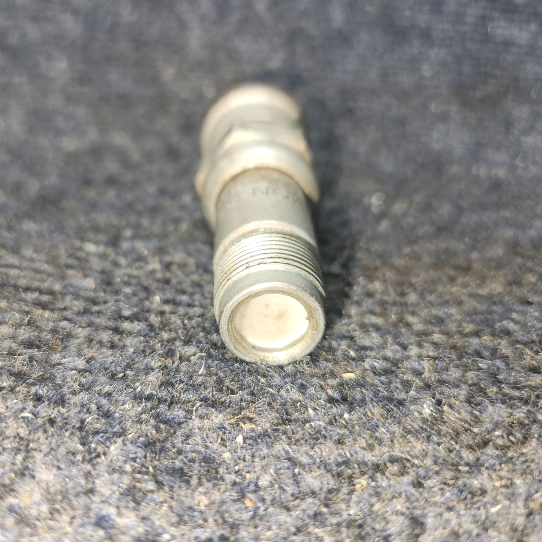 Used aircraft parts for sale, REM40E American Champion Piper PA28-140 Spark Plugs - Set of 8
