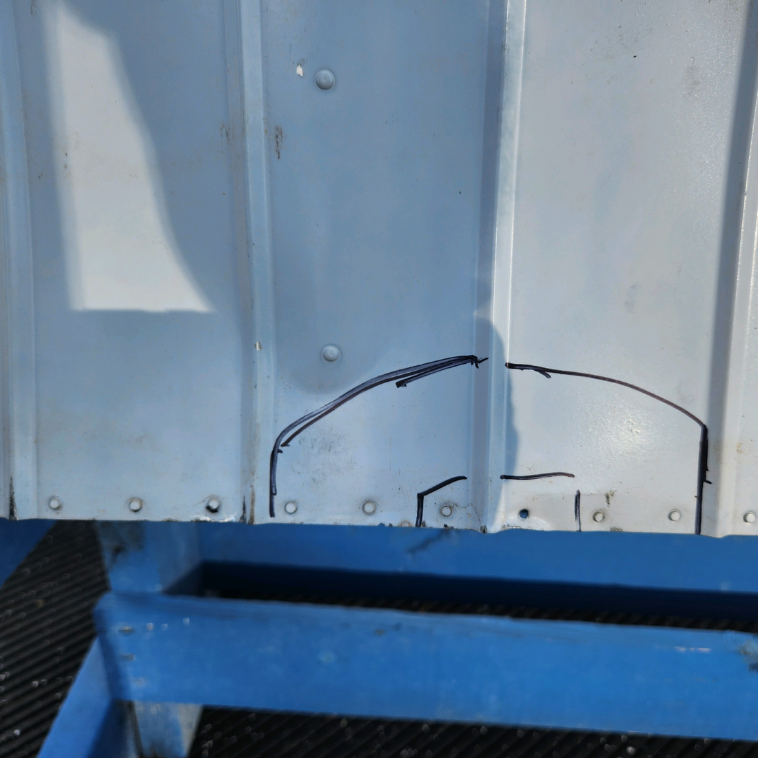 Used aircraft parts for sale, 0523901-38 CESSNA 172K FLAP ASSEMBLY RH "SEE PHOTOS FOR DETAILS"