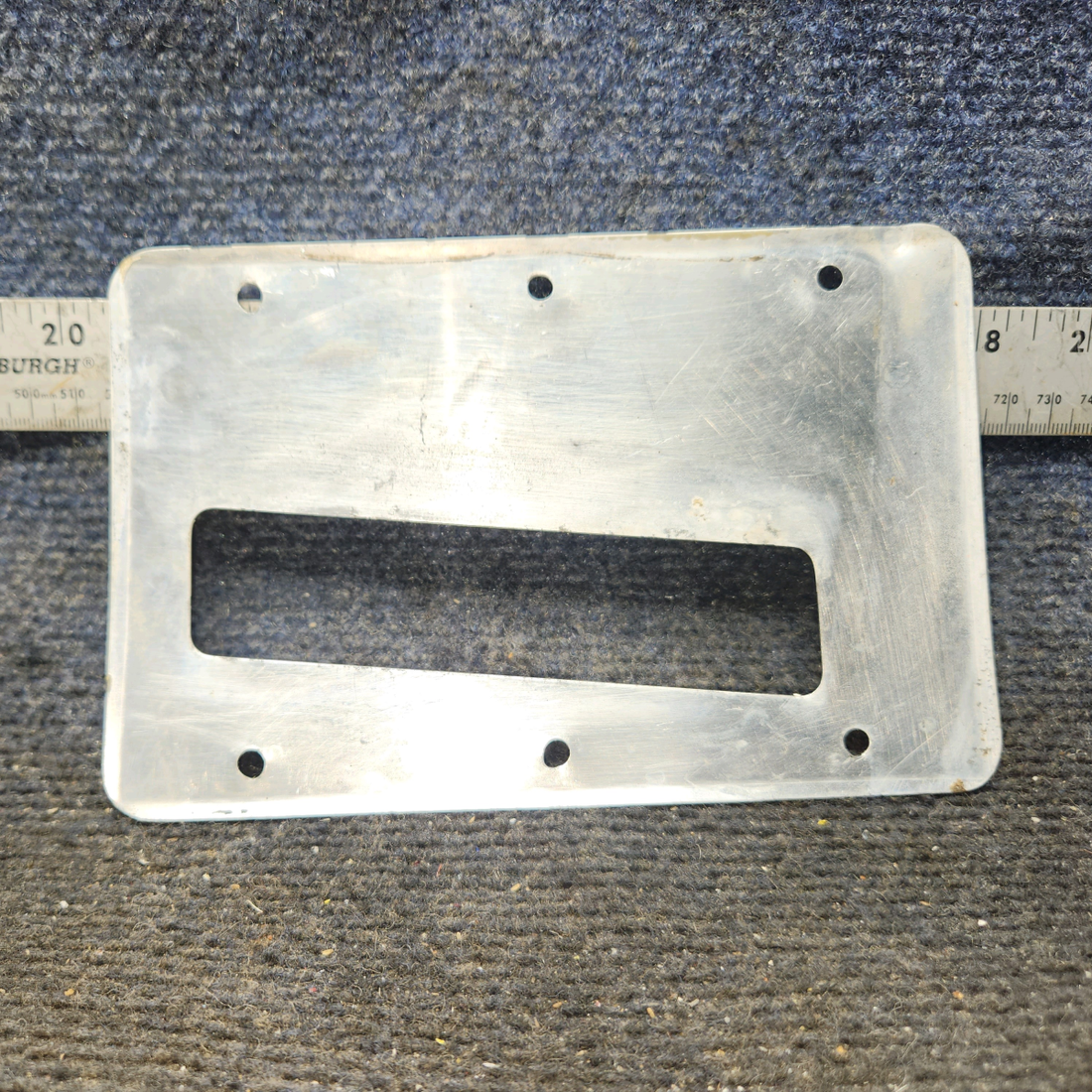 Used aircraft parts for sale, 0441024-1 cessna 150G Landing Gear Fillet Plate – LH