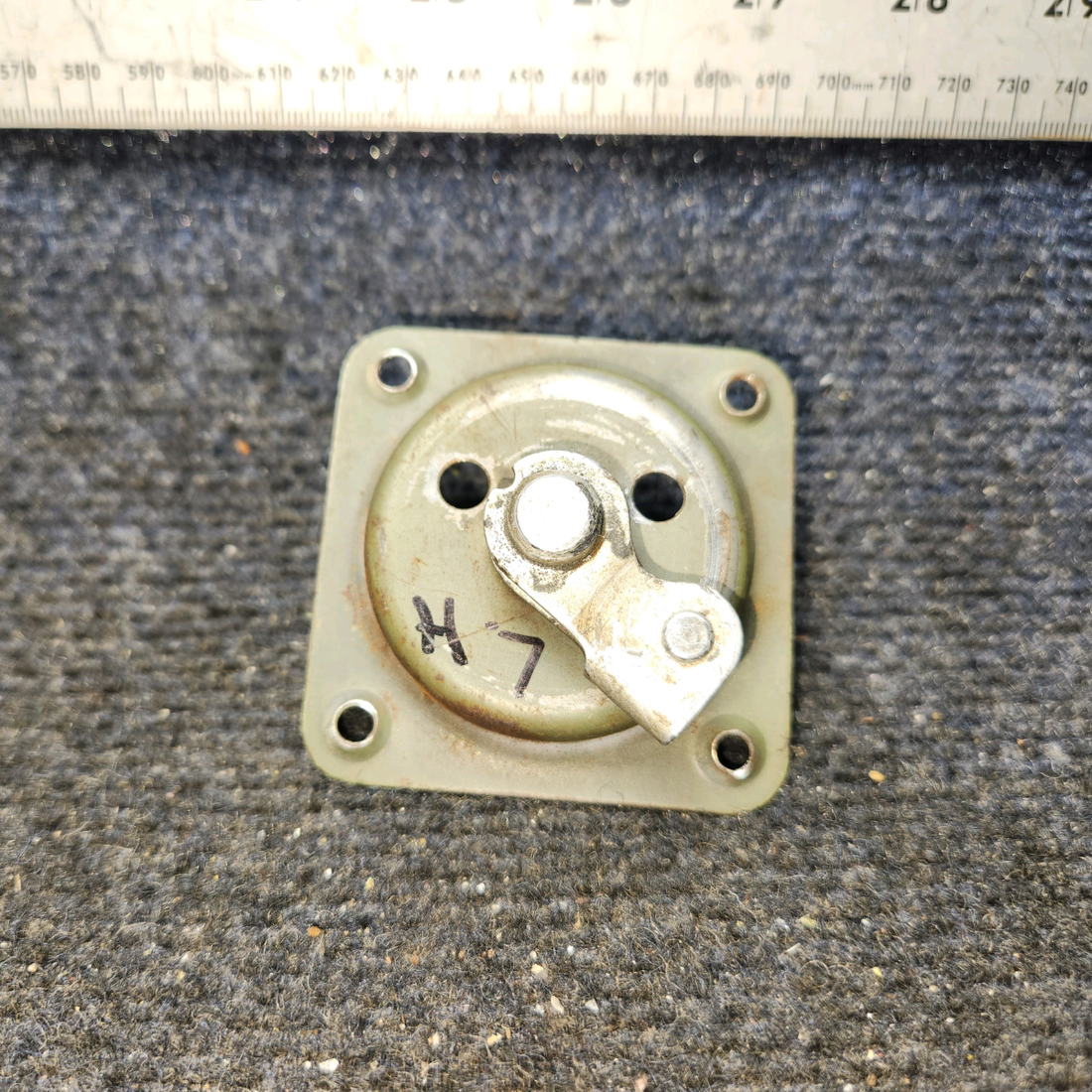 Used aircraft parts for sale, 0511227-7, 0413195-3 Cessna 172 Cabin Door Handle Plate Assembly with Shaft LH